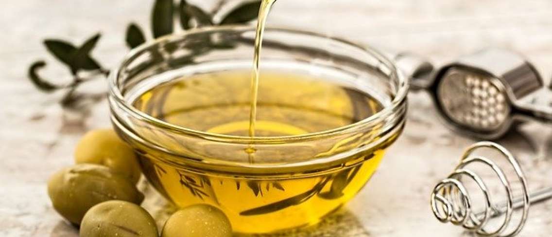 Non scegliere il male, riconosci i tipi di olio d'oliva!