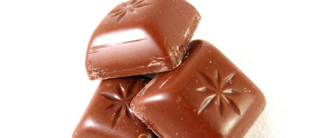 Любители на млечния шоколад, пазете се от високи калории!