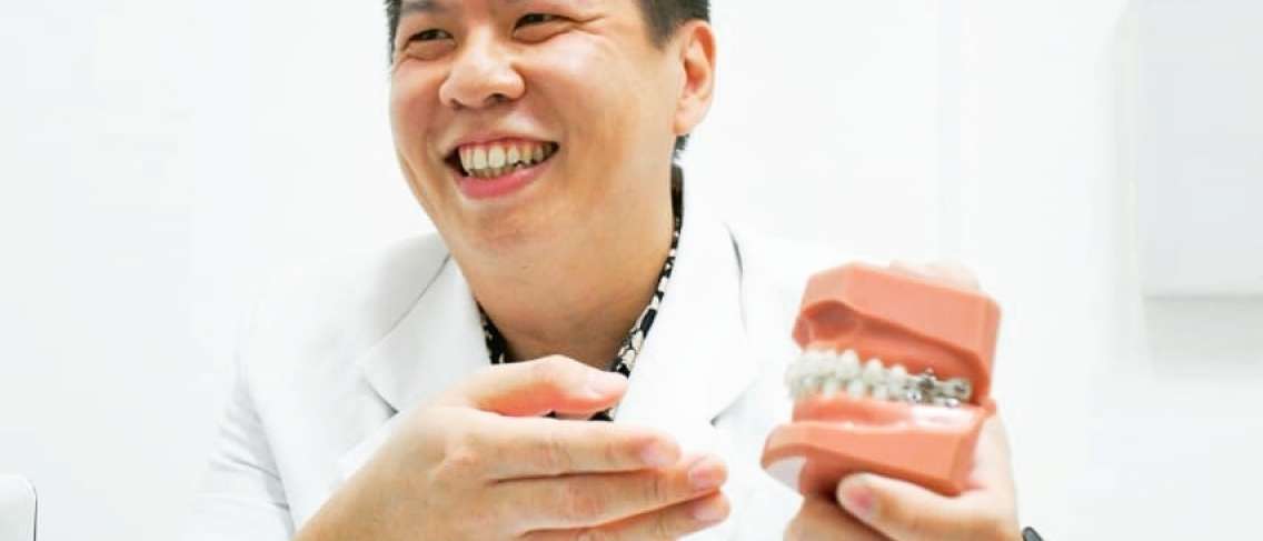 Ini adalah Nasihat Doktor Gigi untuk Mereka yang Ingin Melakukan Prosedur Pemutihan Gigi!