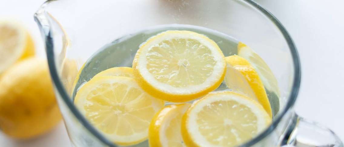 Kelebihan Lemon untuk Muka: Menghilangkan Jerawat untuk Memutihkan Wajah