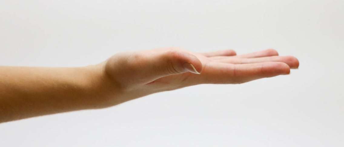 Tangan kesemutan boleh menjadi gejala kerosakan saraf