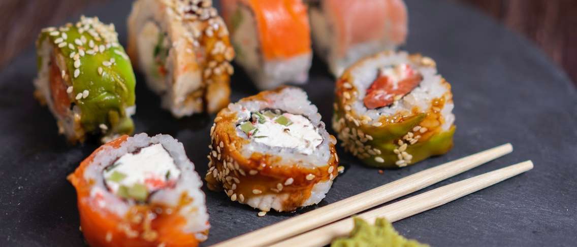 Mengapa Wanita Hamil Tidak Boleh Makan Sushi?